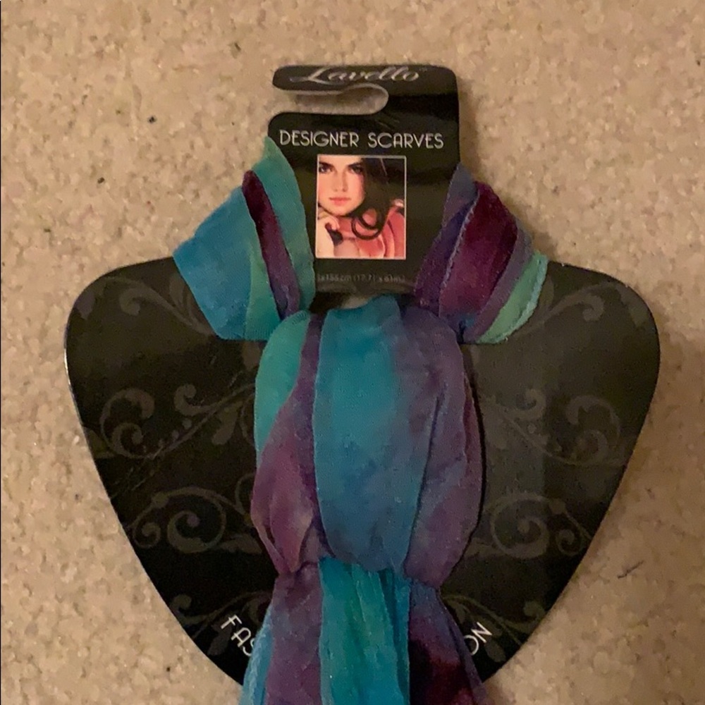 Scarf